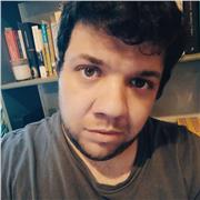 Italian native speaker available for tutoring